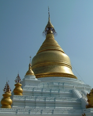 Pagoda in Mandalay